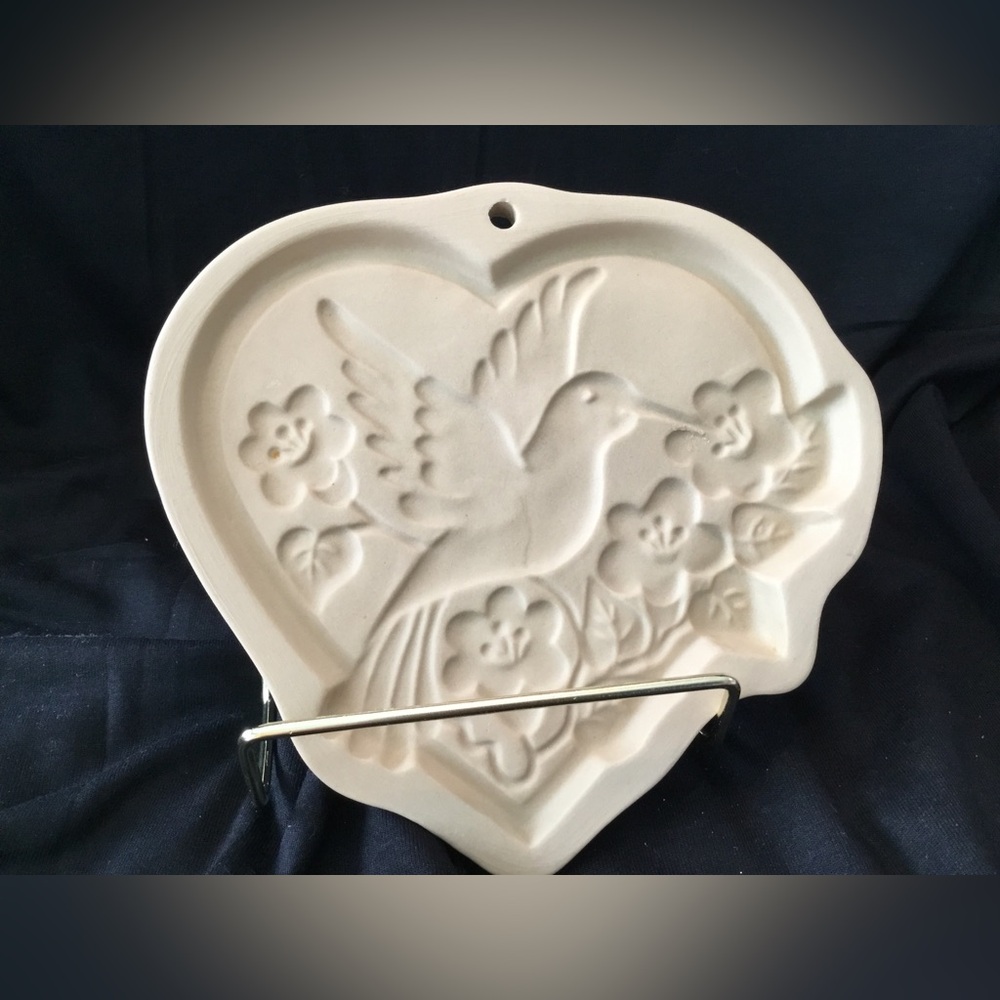 Brown Bag Cookie Art Cookie Craft Mold Hummingbird, 1992